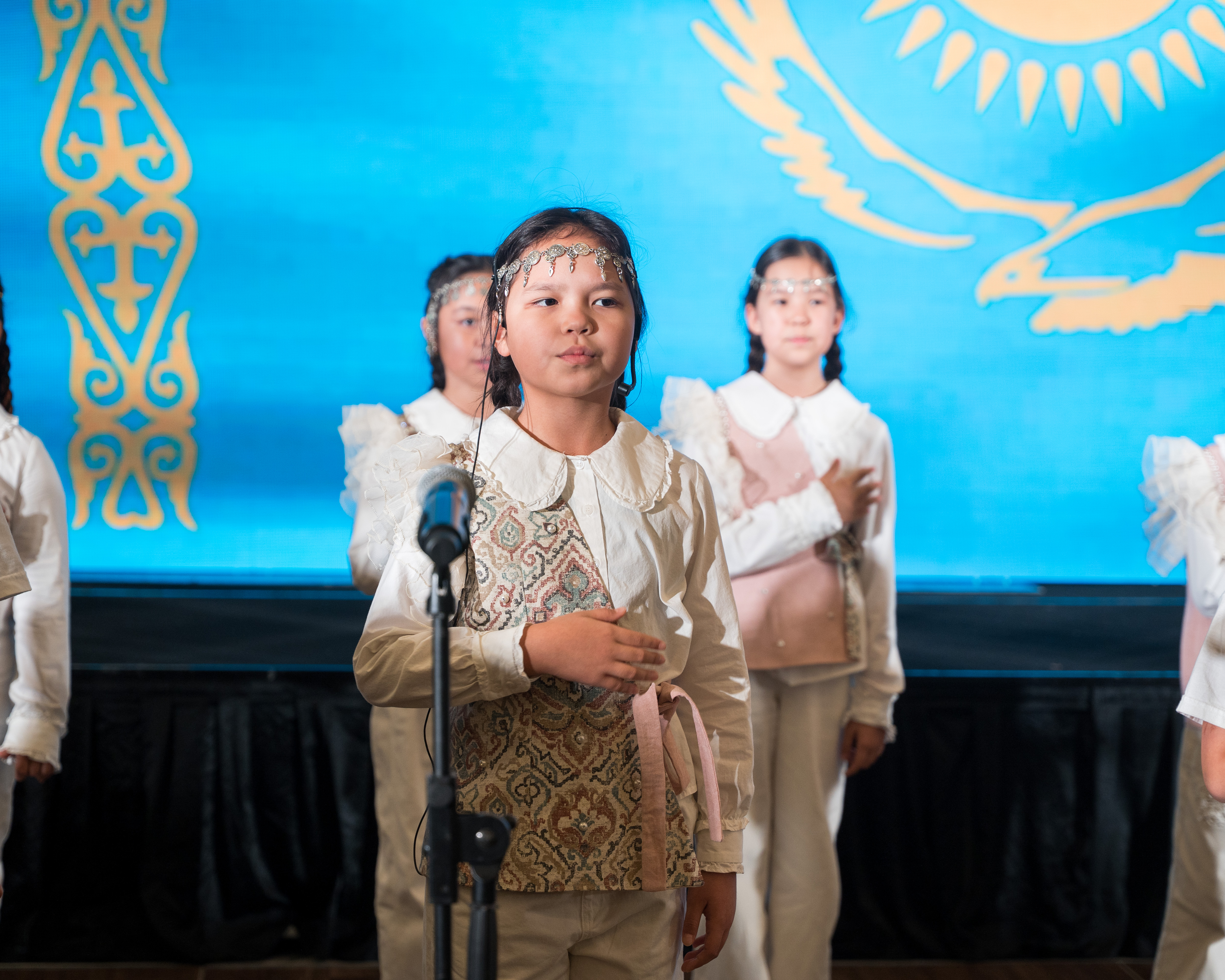 Cover Image for Independence Day in Houston: Kazakh Memory, Tradition and Community 