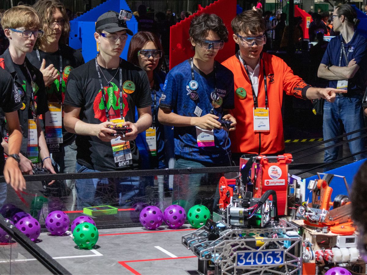 How Kazakh Robotics Teams Bring Hospitality to One of the World’s Fiercest STEM Competitions 